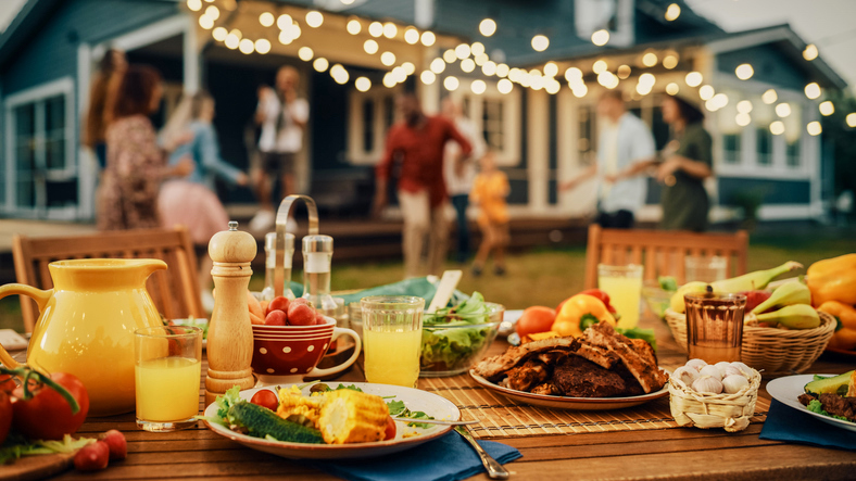 Make your family's Memorial Day even more memorable with these tips for saving on food, grilling, games, and Georgia gas bills!